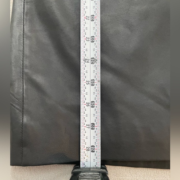 NWT Topshop Black Genuine Leather Skirt Sz 4 - Picture 13 of 15